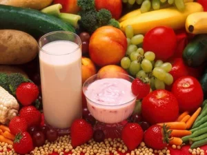 milk and fruits for health, गले का कैंसर : बचाव