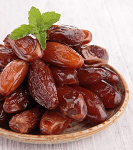 अतिलाभकारी है खजूर/ Dates are very beneficial
