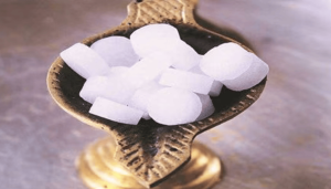 कपूर का स्वास्थ्य उपयोग