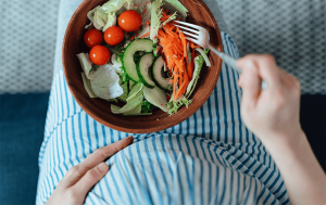 गर्भावस्था में सलाद सेवन/Salad consumption during pregnancy