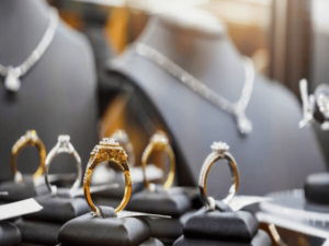 धनतेरस समृद्धि आरोग्य पर्व/Dhanteras Prosperity Health Festival