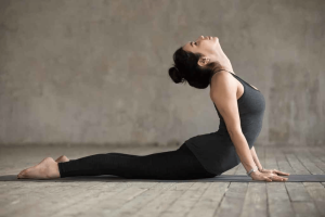 भुजंगासन के स्वास्थ्य लाभ/Health Benefits of Bhujangasana