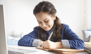 छात्र और परीक्षाएं | Students and Exams: The Key to Success