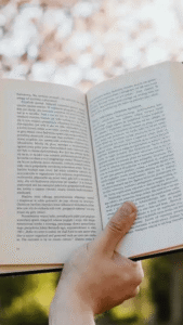 किताबों का खूबसूरत संसार/beautiful world of books