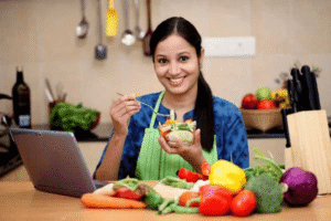 सुघड़ गृहिणी व्यवस्थित घर/well-organized housewife