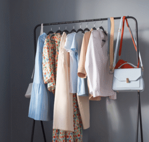 कपड़ों का चयन/Selection of clothes